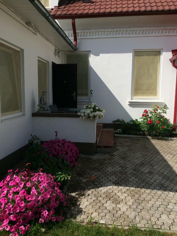 Jurmala Guest House Markiza Exteriör bild